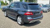 Mercedes-Benz ML 350 CDI BlueTec /PANO/NAVI/LUFT/ALU/AHK - Mercedes-Benz ML 350: Cdi Bluetec