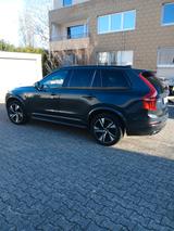 Volvo XC90 T8 Geartr. Recharge R-Design Expression... - Volvo XC90 Gebrauchtwagen in Frankfurt