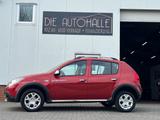Dacia Sandero Stepway 1.6* Klima*AHK - Dacia Sandero aus 2011: Stepway