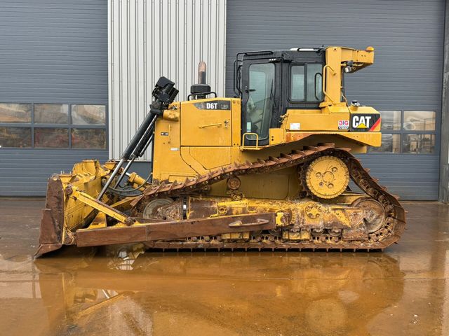 CAT D6T LGP