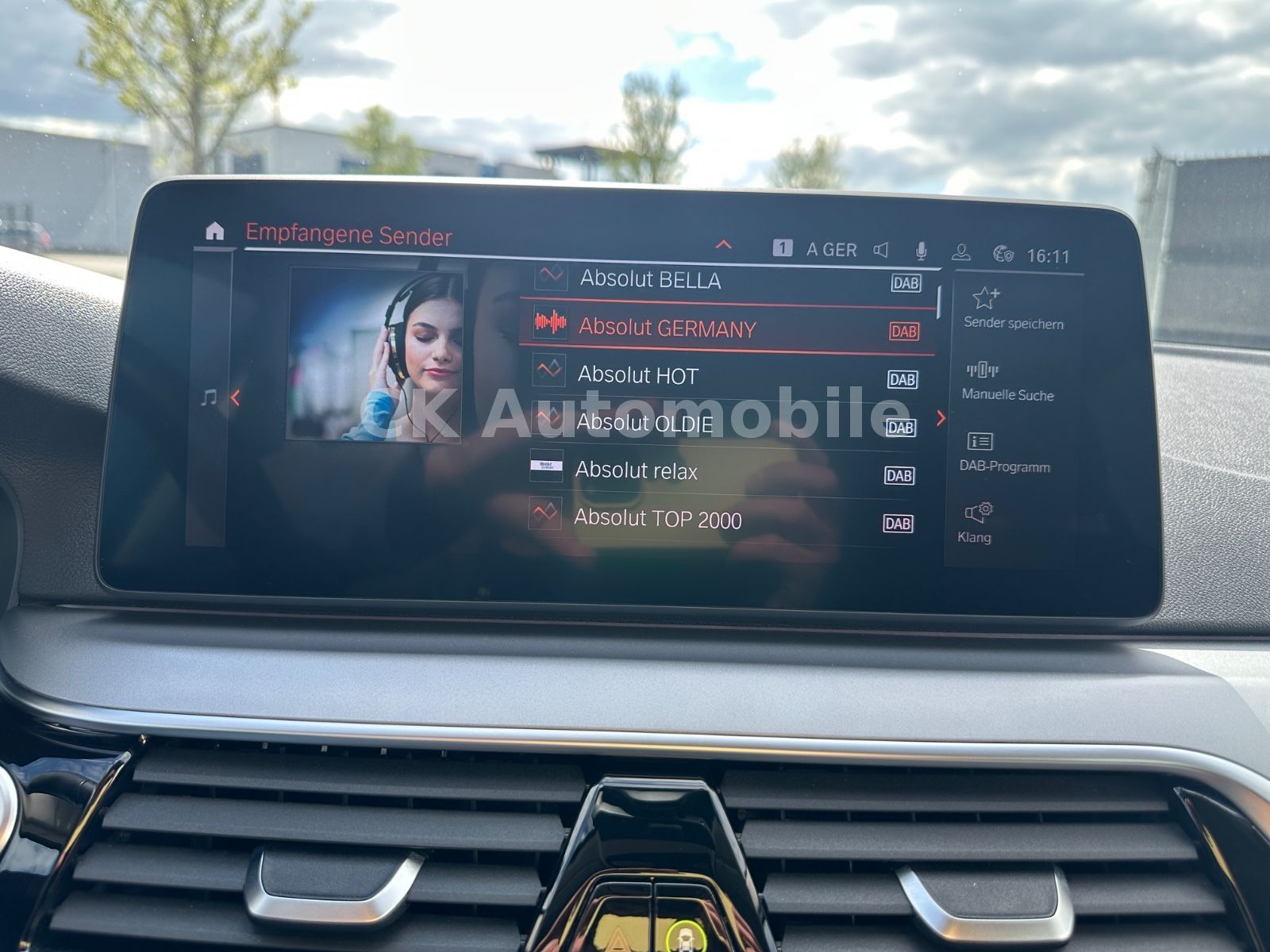 Fahrzeugabbildung BMW 520d Touring/Navi/Laser/Head-Up/Leder/360°/AHK