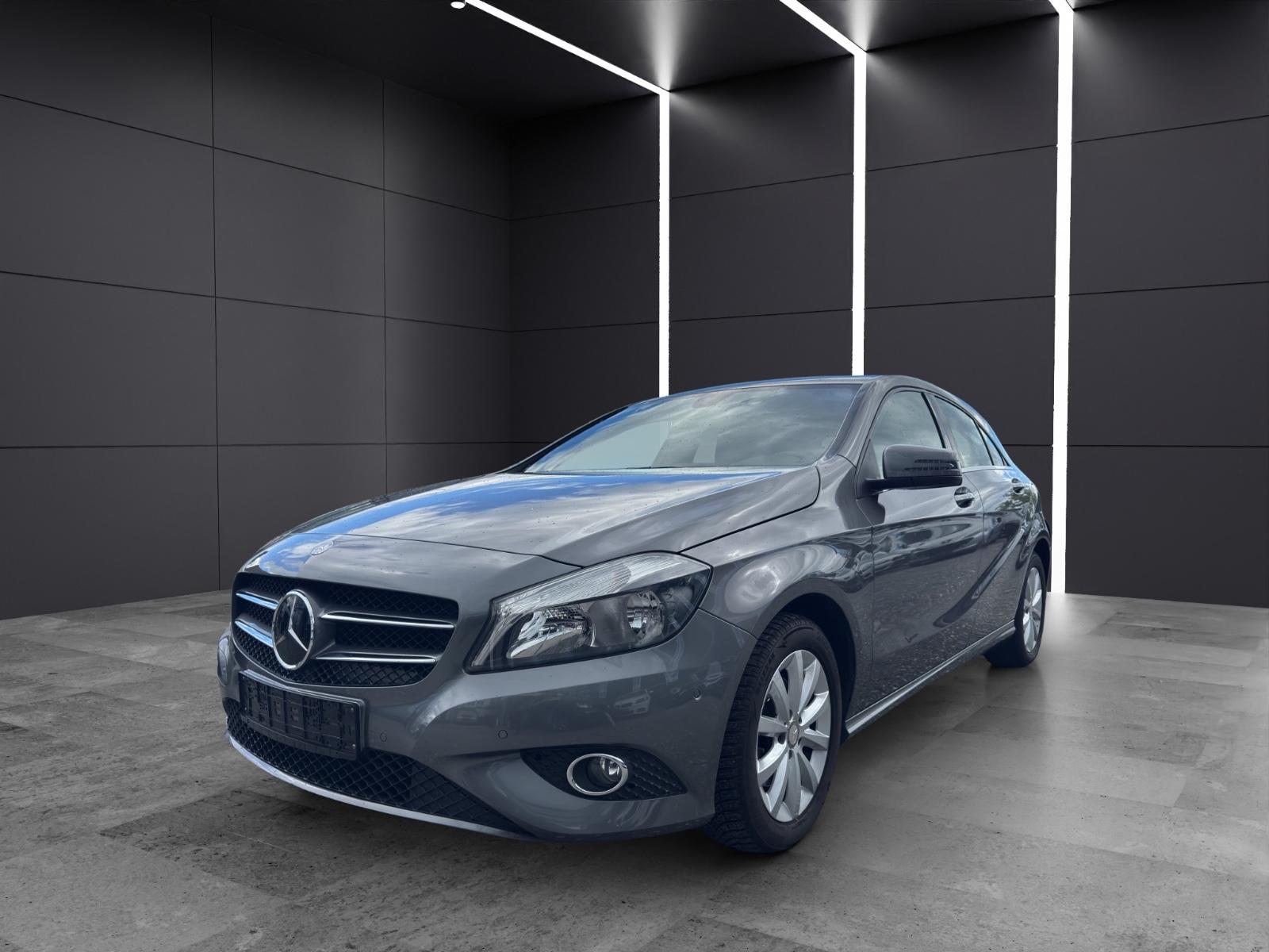 Mercedes-Benz A 180 STYLE /77.500KM/LEDER/ALU/NAVI/KAMERA
