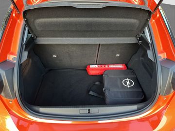 Fotografie 14 des Opel Corsa Corsa-e Edition Kamera Parkpilot Allwetterreifen