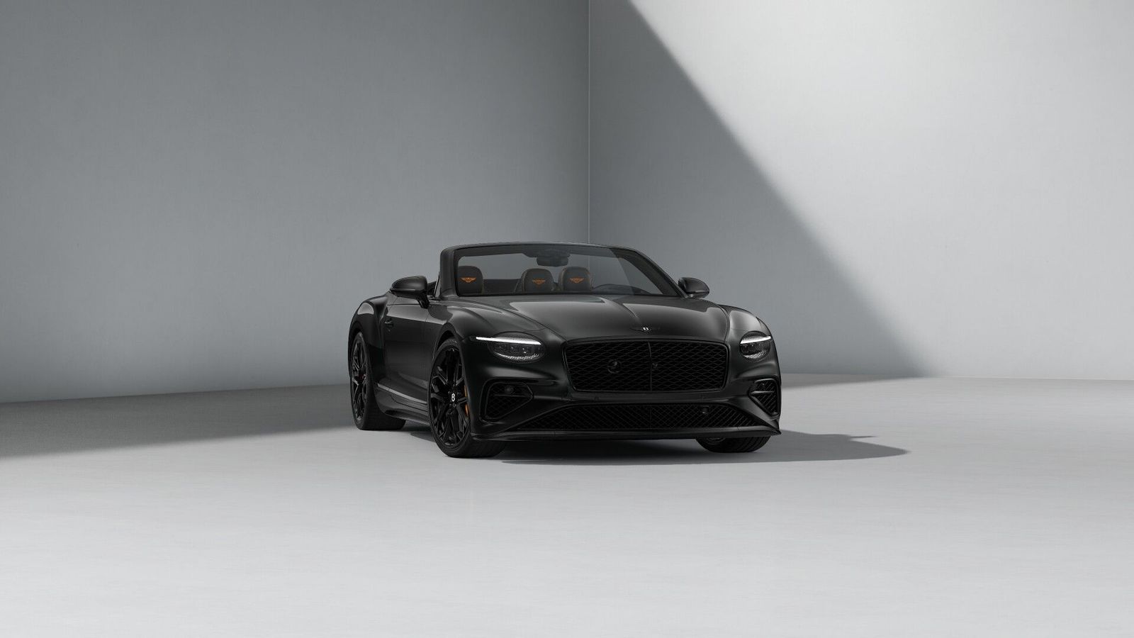 Bentley Continental GTC S V8 Hybrid MY2027 | Coming soon imagem 3