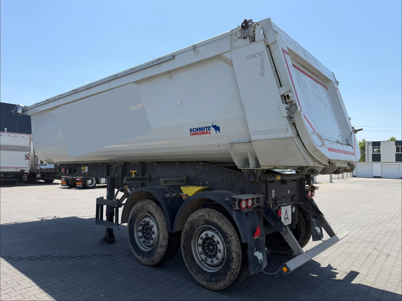Schmitz Cargobull SKI 18 SL-7.2 el. Verdeck Liftachse !! Unfall !!