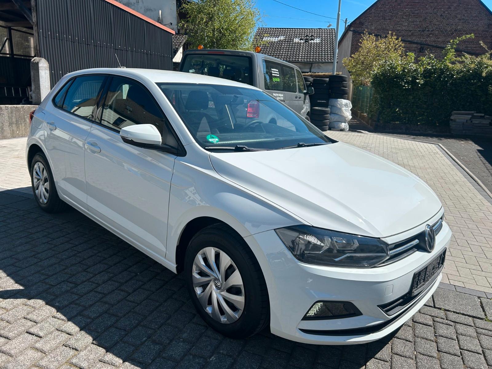 Volkswagen Polo VI Comfortline 1 Hand /Virtual Cockpit/Navi