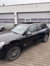 Porsche Cayenne Diesel Platinum Edition Platinum Edition - Porsche Cayenne in Oberhausen