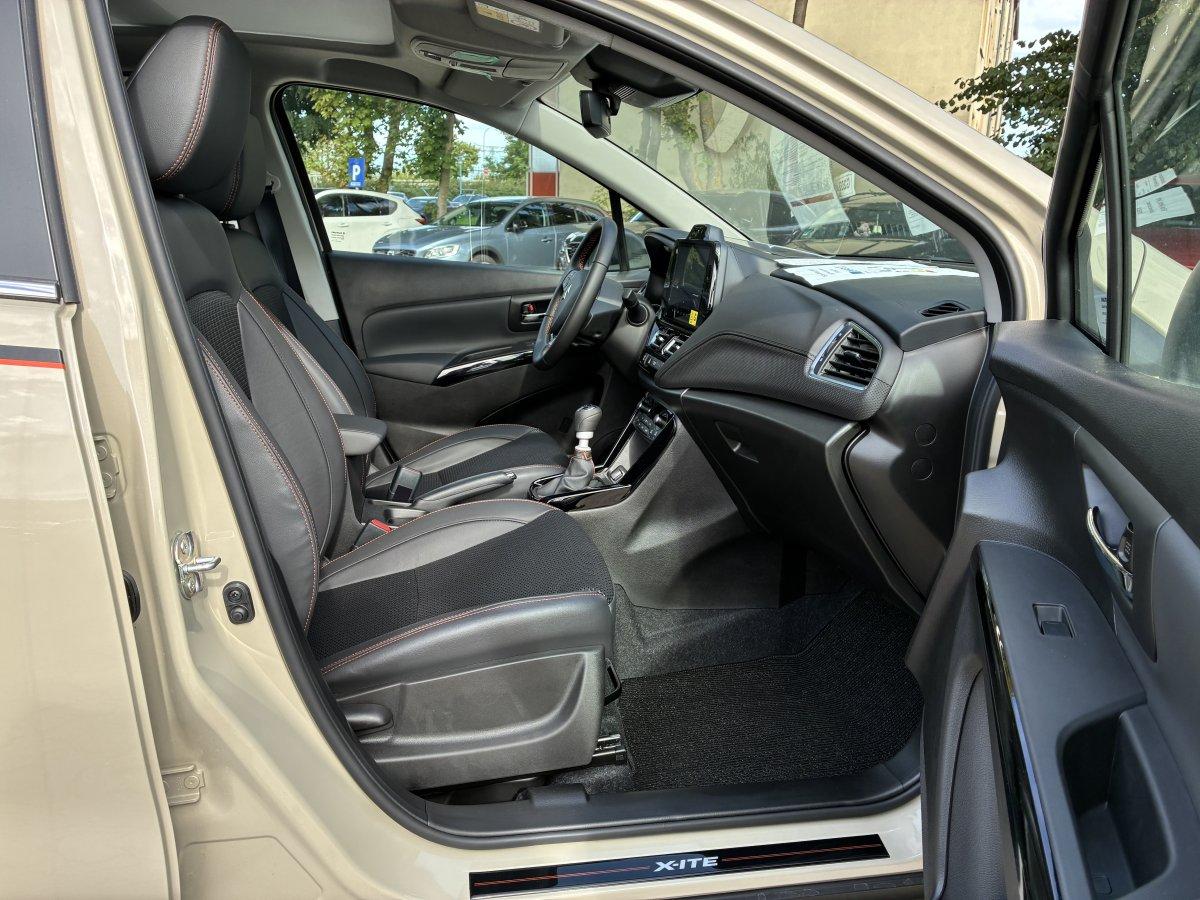 Suzuki S-CROSS 1.4 COMFORT + X-ITE ALLGRIP 6AT