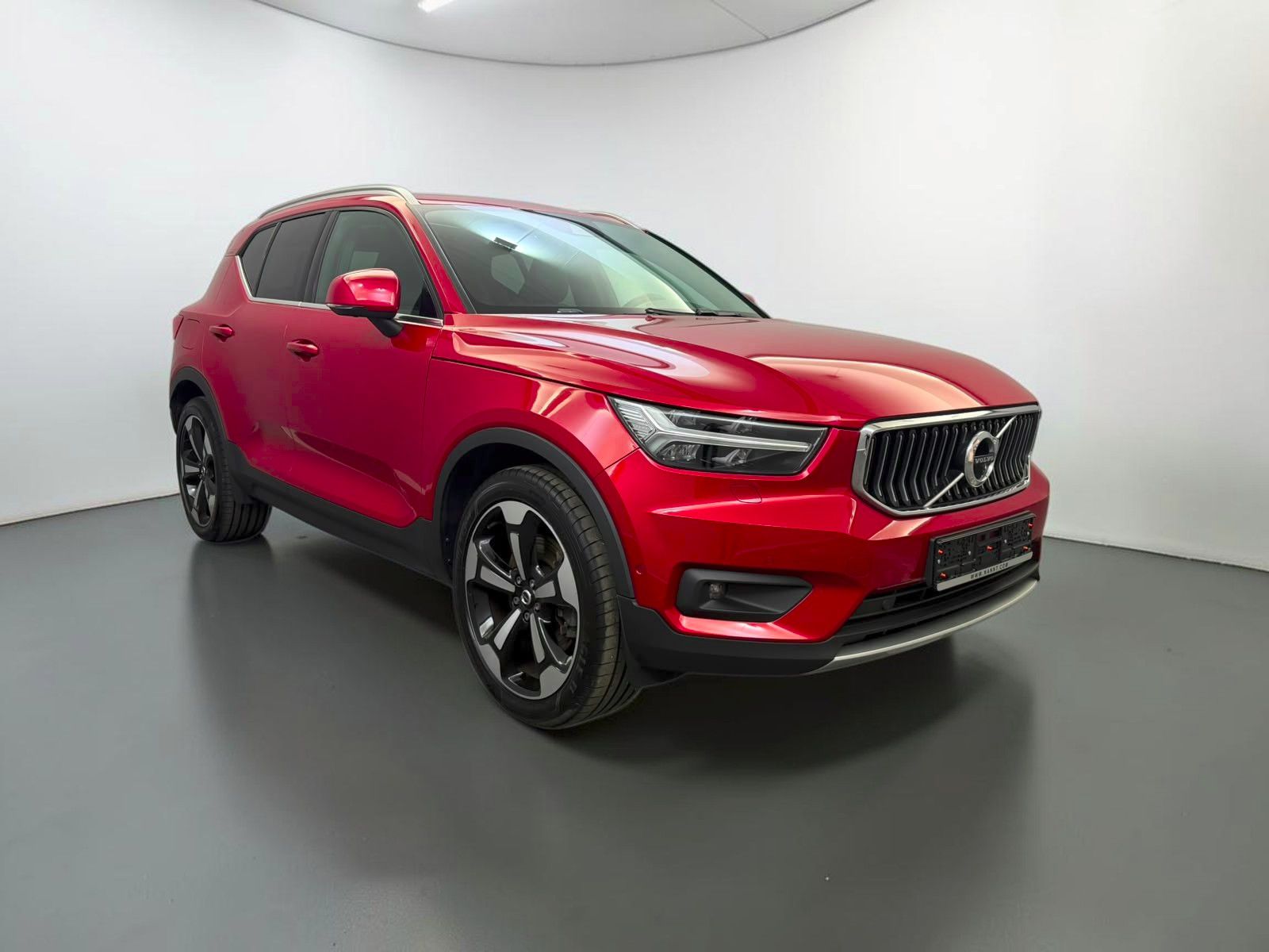 Volvo XC 40 T5 Inscription Recharge H&K*PANO*360*ACC imagem 3
