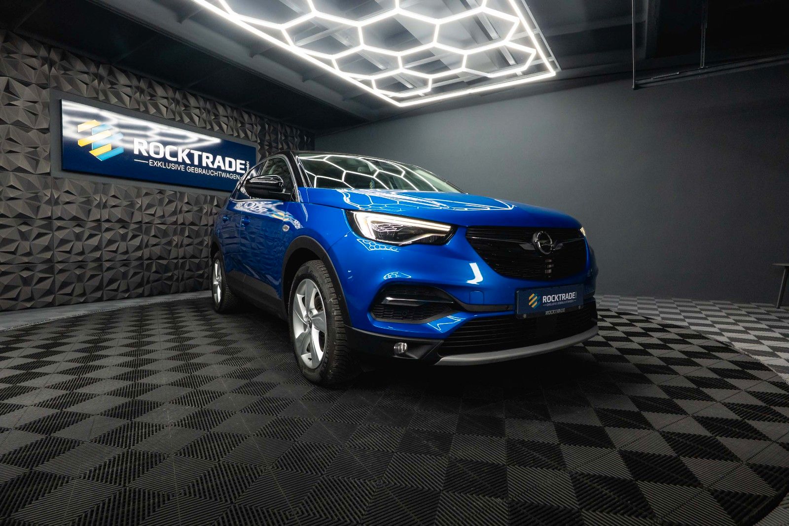 Fahrzeugabbildung Opel Grandland (X) 2.0 CDTI Innovation *LED*CarPlay*