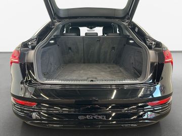 Audi Q8 e-tron - 12