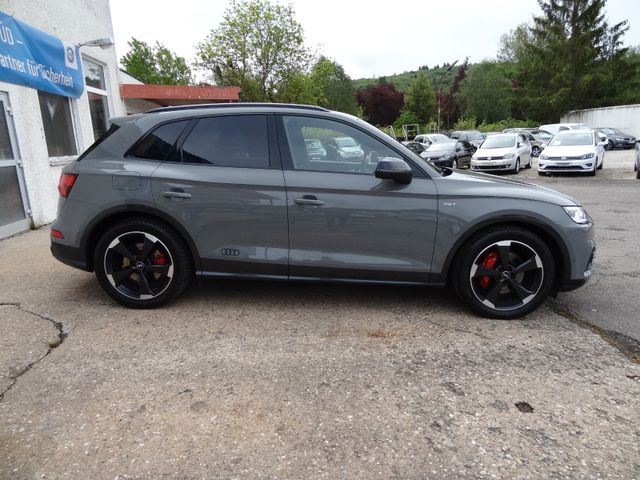 Fahrzeugabbildung Audi SQ5 3.0 TFSI quattro/Pano/StH/Raute/HUD/Kam/AHK/