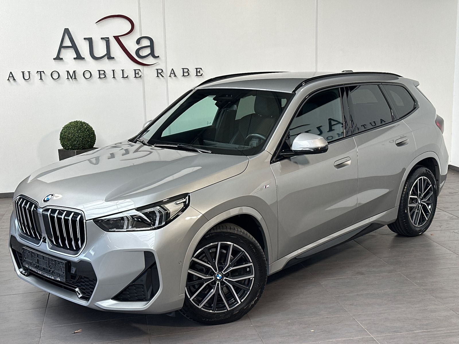 BMW X1 xDrive20d M-Sport NAV+LED+HUD+H&K+ACC+360°