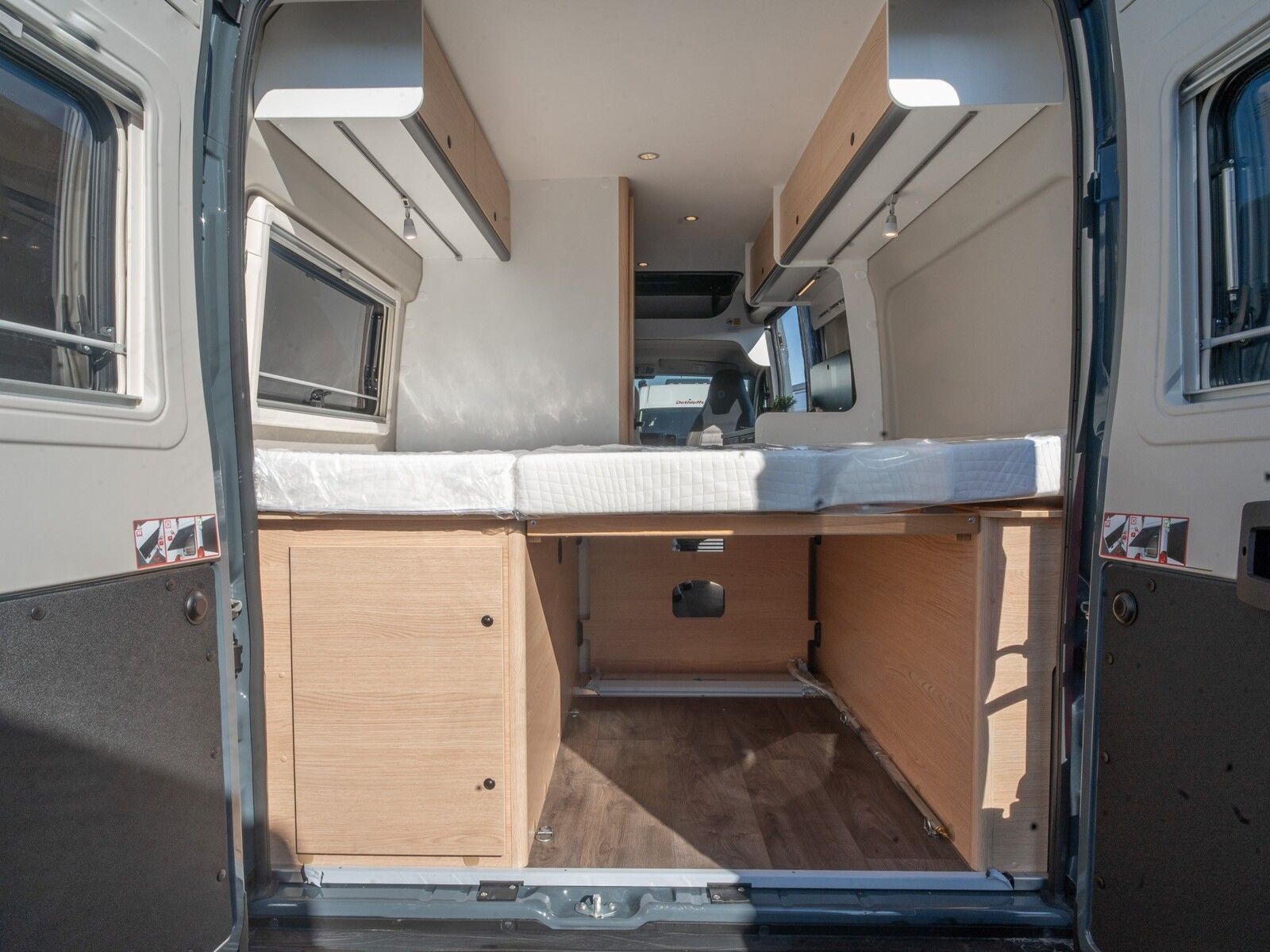 Fahrzeugabbildung Sunlight Adventure Cliff RT 600 Dieselheizung*Faltverdunk