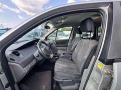 Fahrzeugabbildung Renault Scenic Dynamique Keyless Entry/ Go Tüv- 07/2026