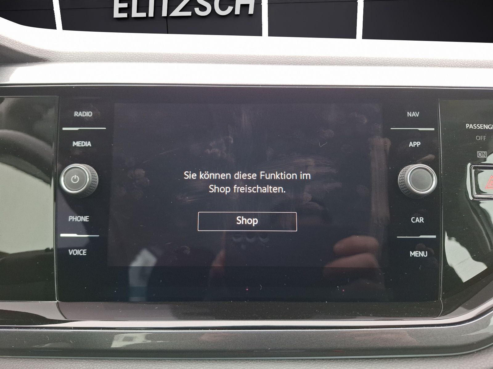 Fahrzeugabbildung Volkswagen Polo TSI Style Matrix ACC PDC SH APP LM