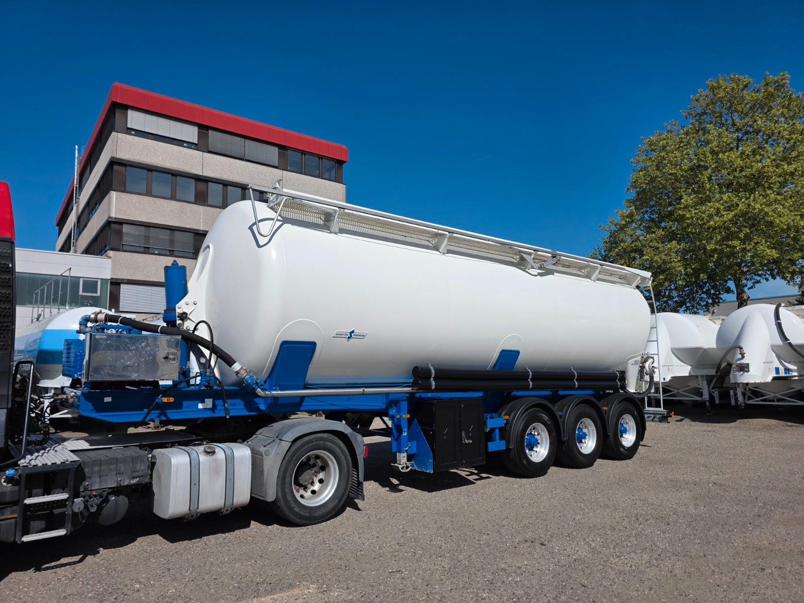 Spitzer 45m³ Zucker / Sugar - Silo/ E-Kompressor/ German