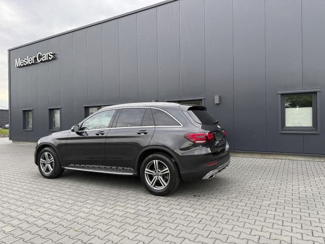 MERCEDES-BENZ GLC 300 d 4Matic,AMG-Sport interieur,Panor,360K
