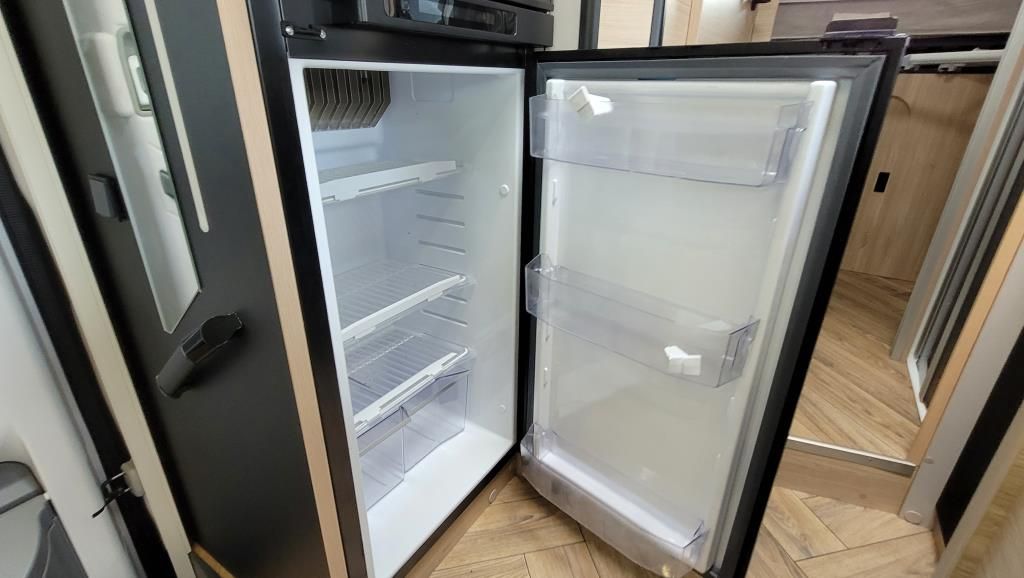 Autohaus Zimpel & Franke -  Challenger 384 Etape Edition +Markise+Solar+Arctic - Bild 10