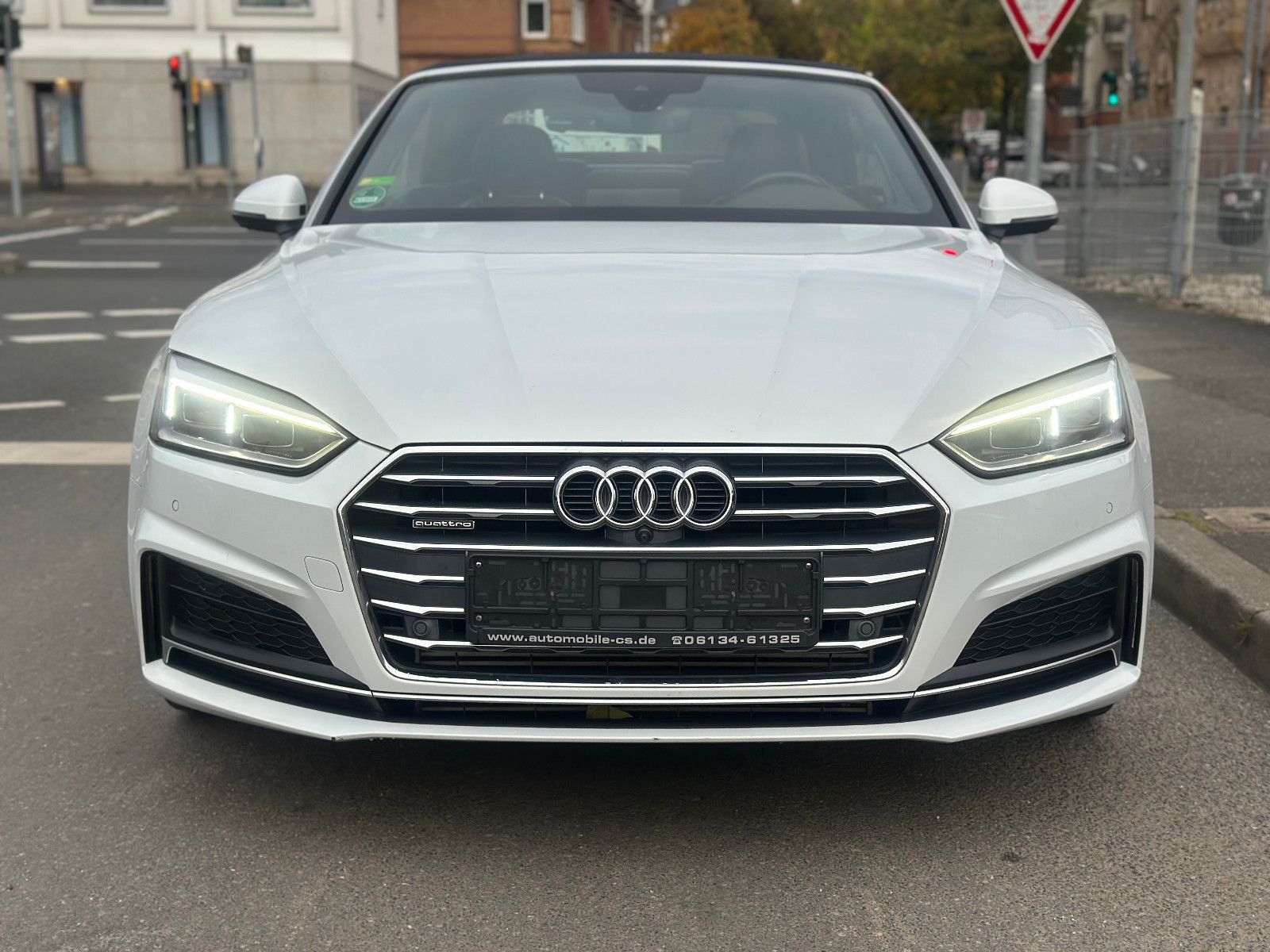 Fahrzeugabbildung Audi A5 CABRIO 3.0 TDI QUATTRO S LINE+SPORTPAKET