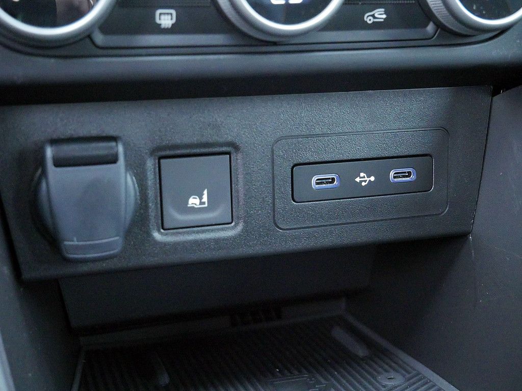 Fahrzeugabbildung Dacia Sandero Stepway Extreme TCe 110 FACELIFT 2026!!!