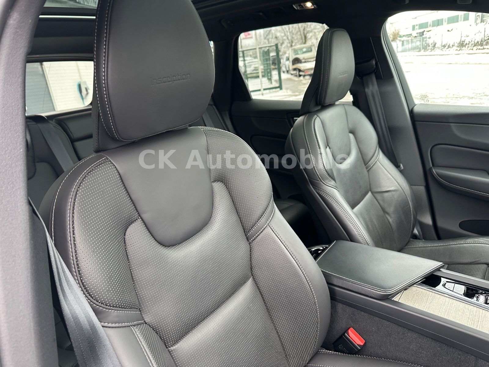 Fahrzeugabbildung Volvo XC60 D4 Inscription 2WD/BLIS/Head-Up/Pano/360°