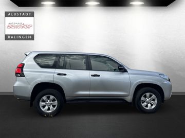 Toyota Land Cruiser - 6