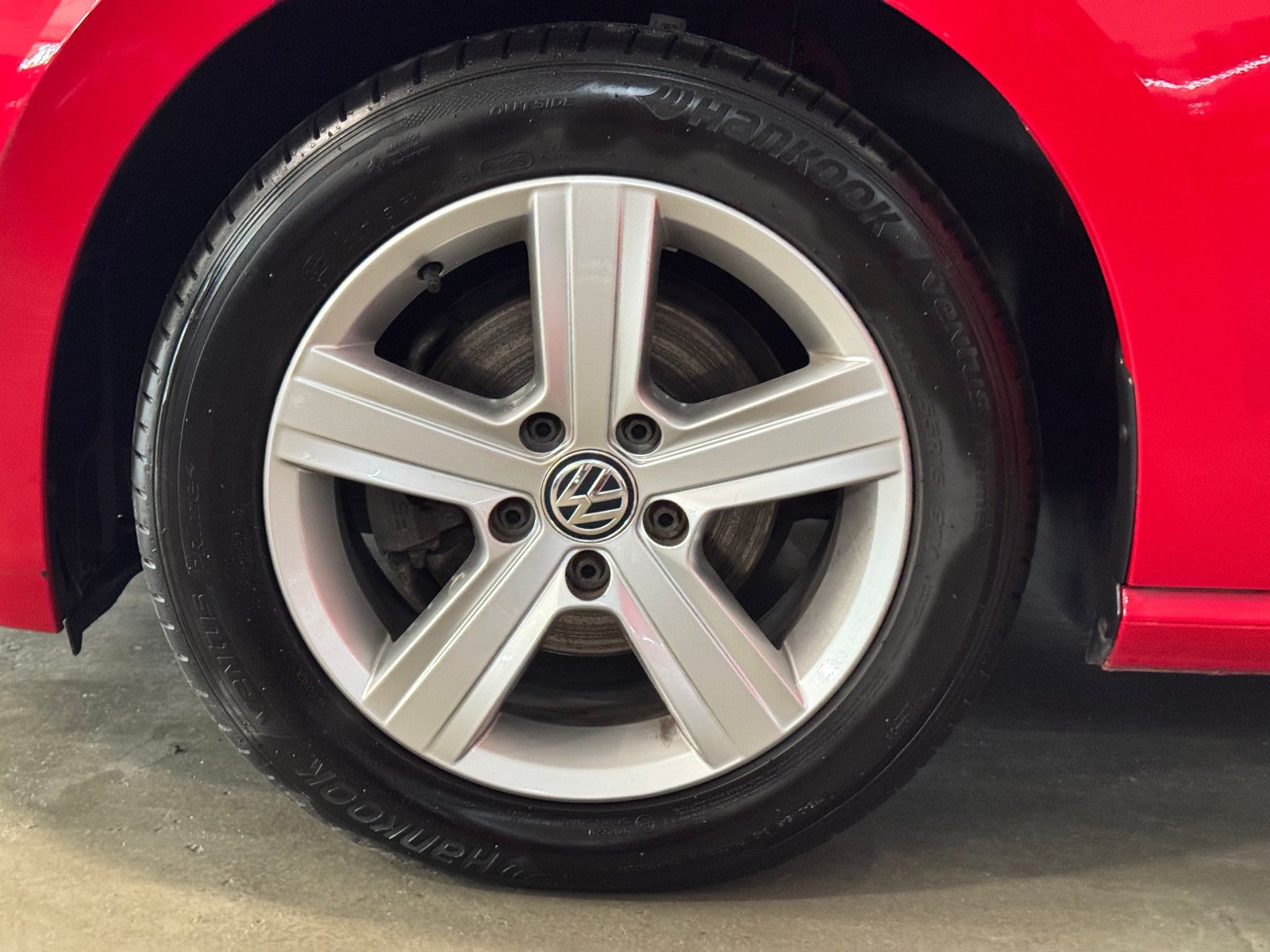 Fahrzeugabbildung Volkswagen Golf 7 TSI SPORTSVAN COMFORTLINE MEDIA PAKET 1.H