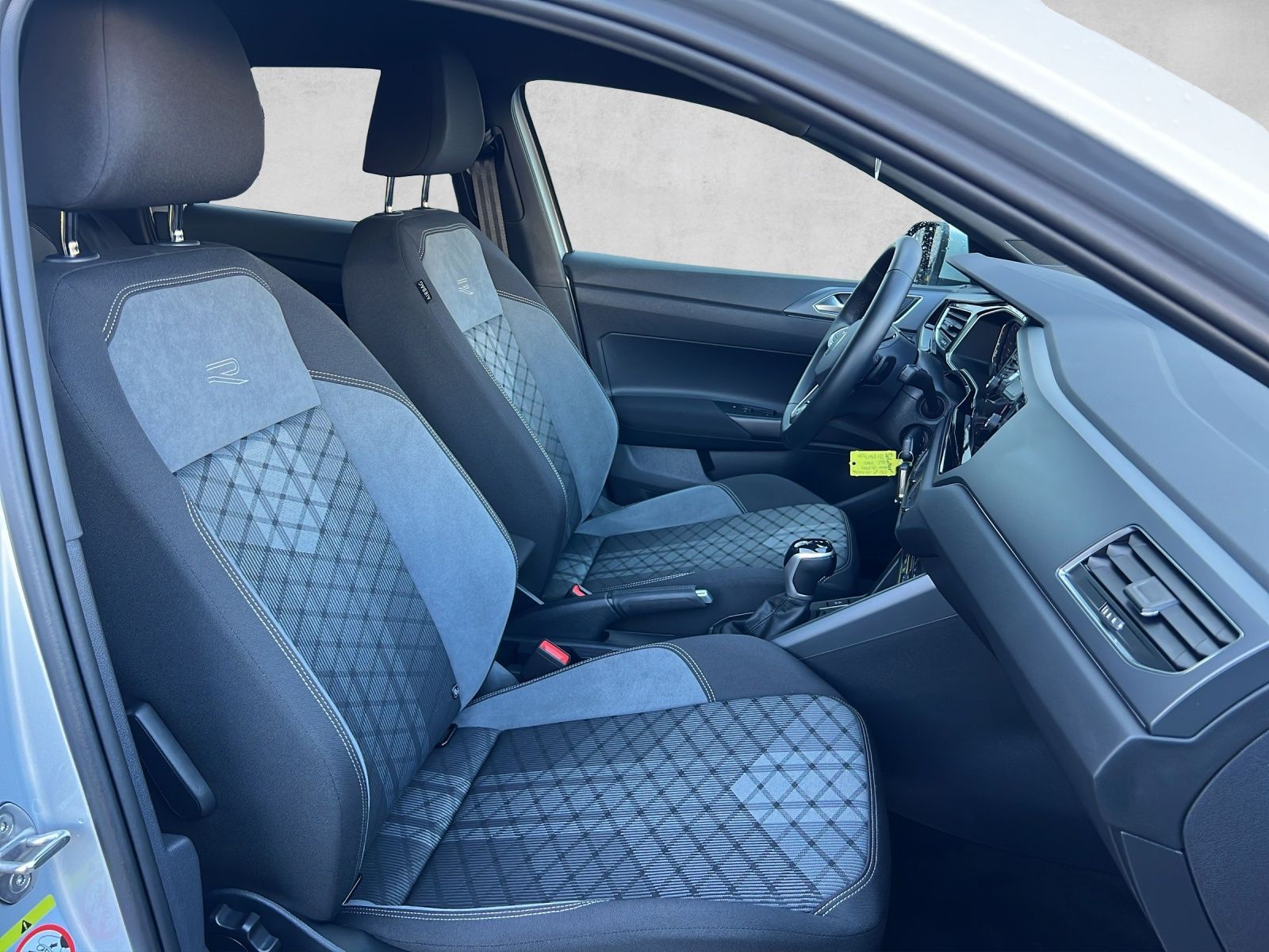 Taigo R-Line 1.0 TSI DSG Navi*ACC*Kamera