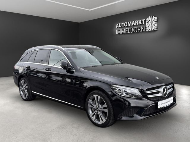 MERCEDES-BENZ C 300 T de Virtual*Pano*Sound*Distro*Kamera*Voll