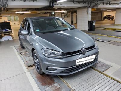Volkswagen Golf VII Lim. Join DSG Start-Stopp Kamera/DAB+