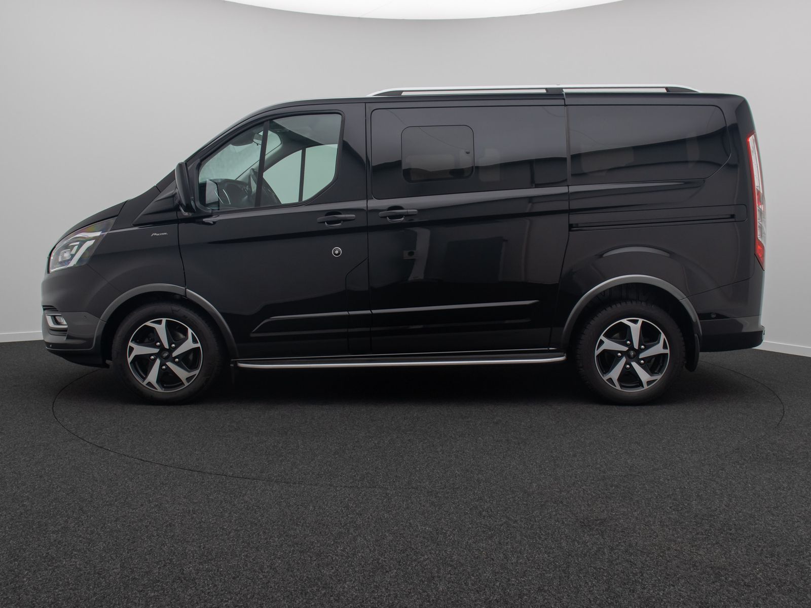 Fahrzeugabbildung Ford Custom Tourneo Active ACC Bi-Xenon DriveAss DAB