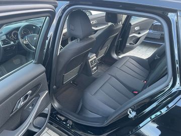 BMW 320 - 12
