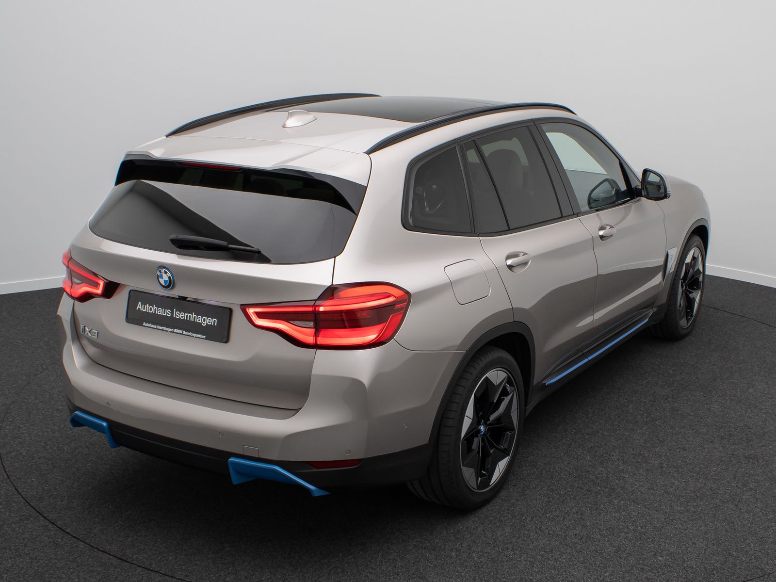 Fahrzeugabbildung BMW iX3 IMPRESSIVE DAB 360&deg;HUD ACC Memory H/K 20Zoll