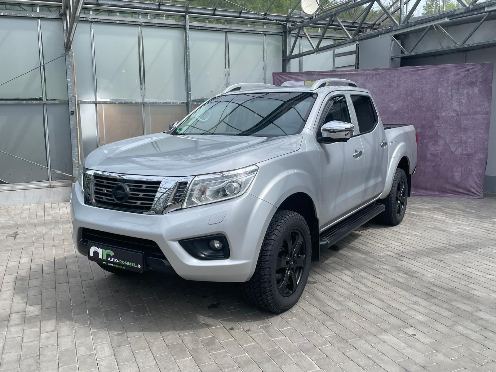 Nissan Navara 2.3 dCi DoubleCab Tekna 4x4 AHK Rollo LED