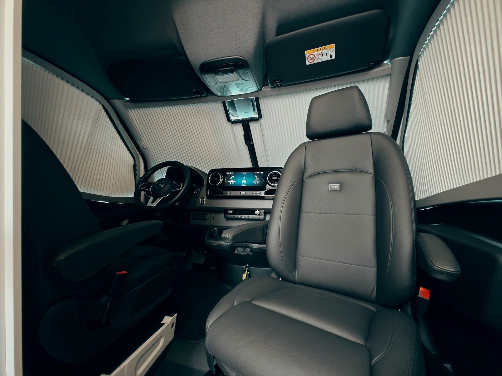 Fahrzeugabbildung Frankia YUCON 7.0 4x4 LOUNGE X by palmo