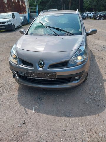 Renault Clio Grandtour Dynamique 1.2 16V TCE