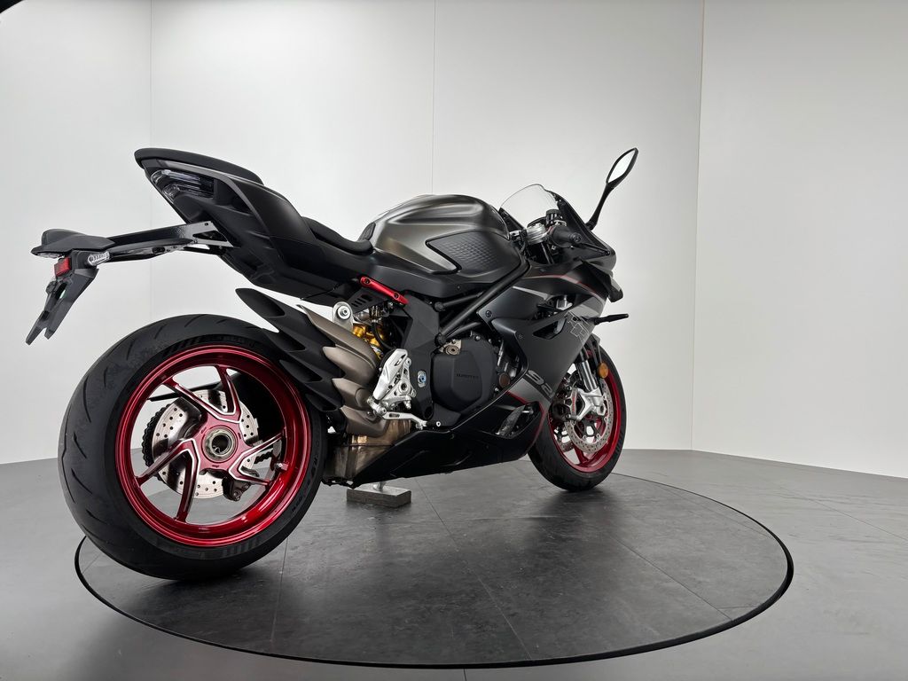 Fahrzeugabbildung QJ Motor SRK 921 RR *NEUWERTIG *1.HAND