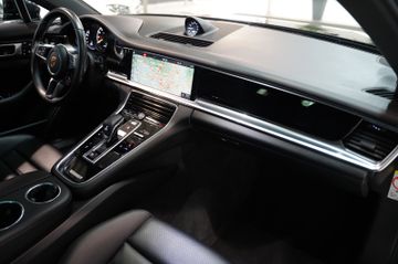 Porsche Panamera - 11