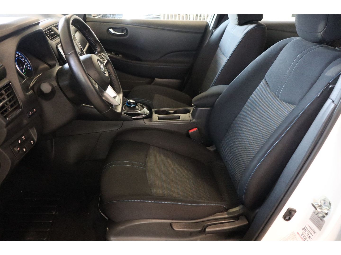 Fahrzeugabbildung Nissan Leaf 40 kWh Connect EV ACC Blis DAB Navi Kamera