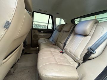 Land-Rover Range Rover Sport - 9