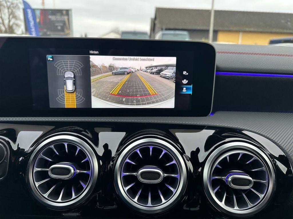 Fahrzeugabbildung Mercedes-Benz CLA 220 SB AMG Night Totwi. Navi LED Burm. Sport