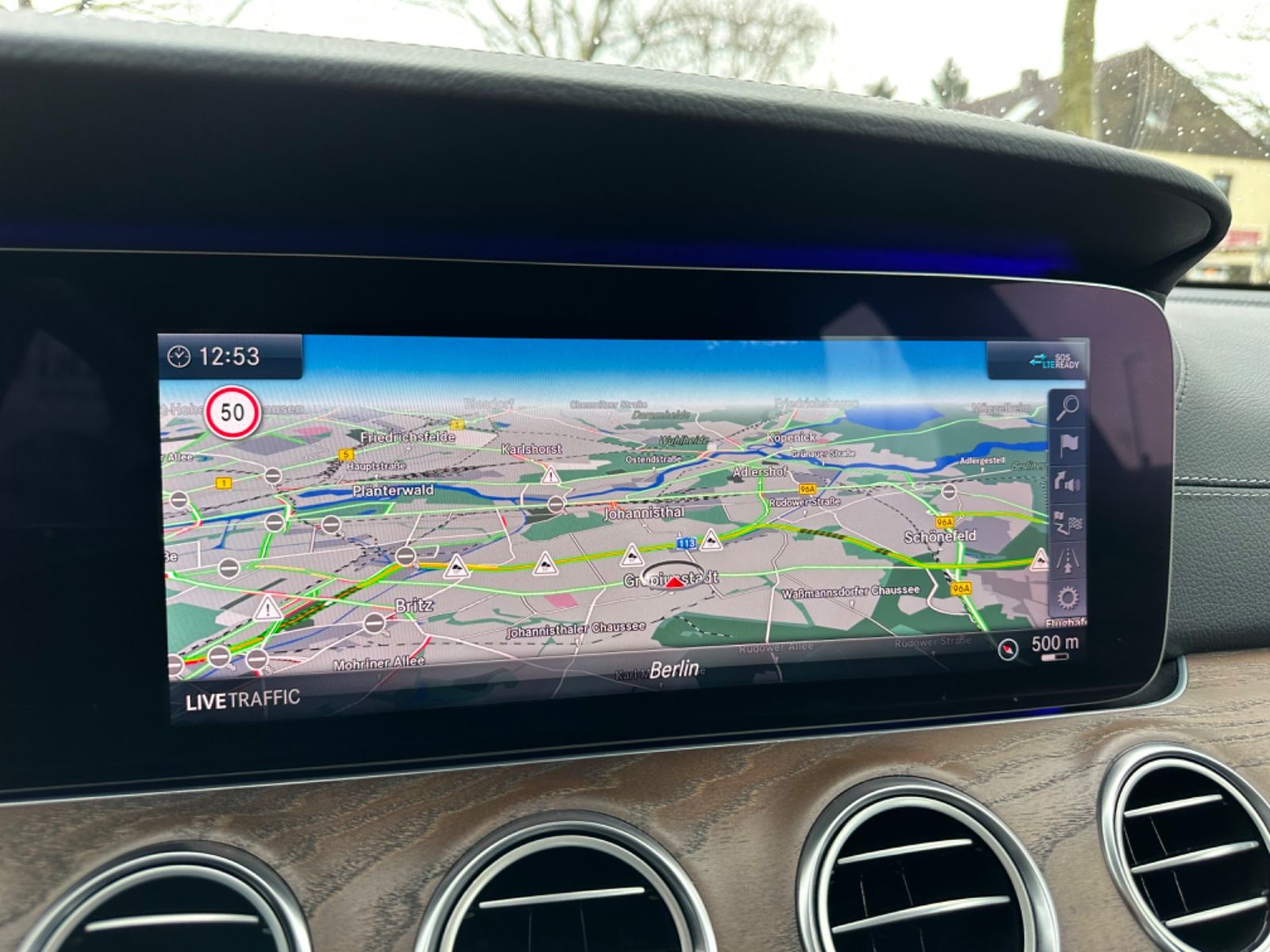 Fahrzeugabbildung Mercedes-Benz E 300d T AMG*360Kamera*Panorama*Exclusive