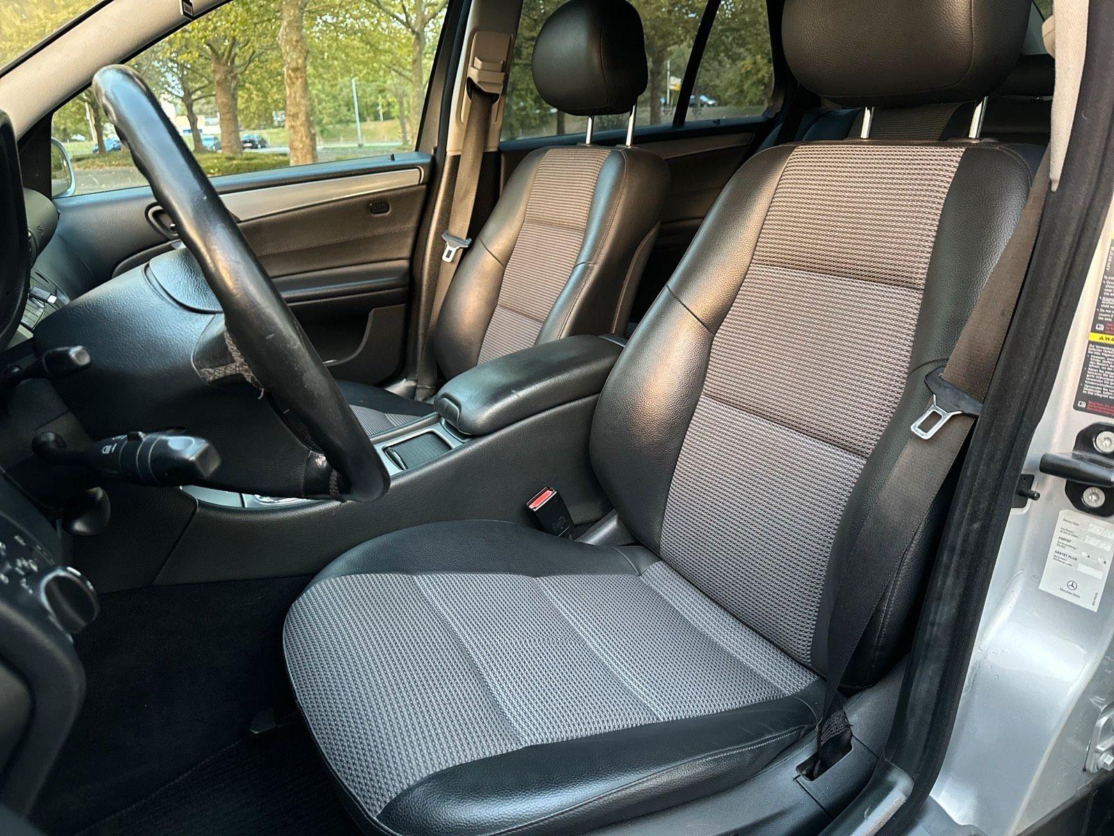Mercedes-Benz C220 2006 — photo 10