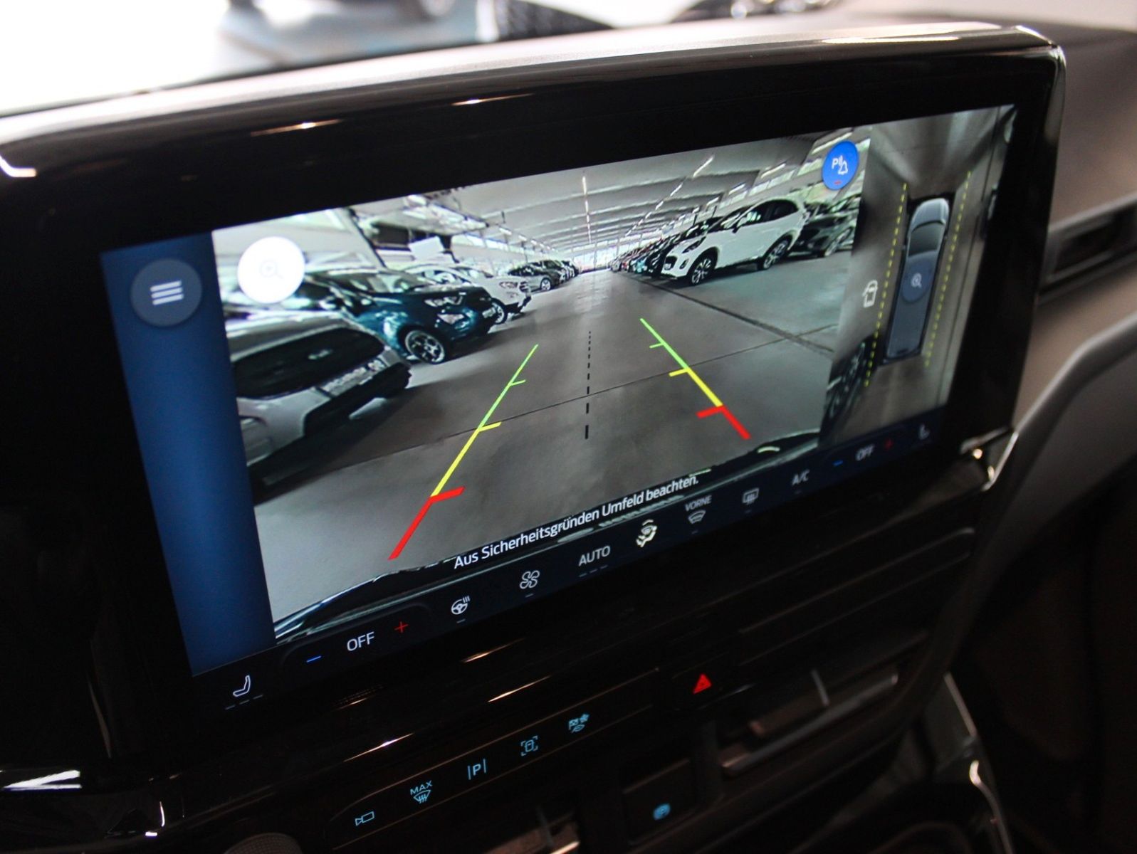 Fahrzeugabbildung Ford NUGGET L2 Titanium MARKISE + Aufstelldach SOFORT