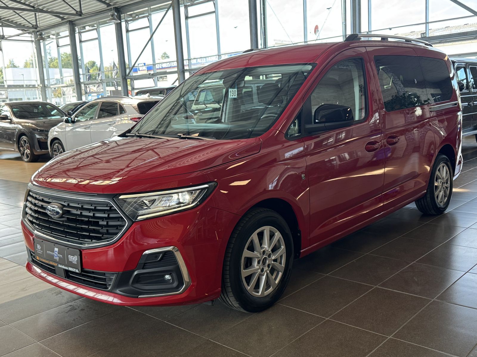 Ford Tourneo Connect Trend 7-Sitzer Navi RCam LED ACC imagem 3