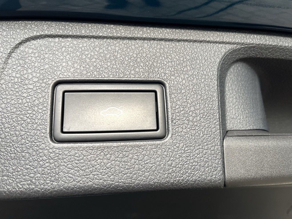 Volkswagen Passat Variant - Bild 13