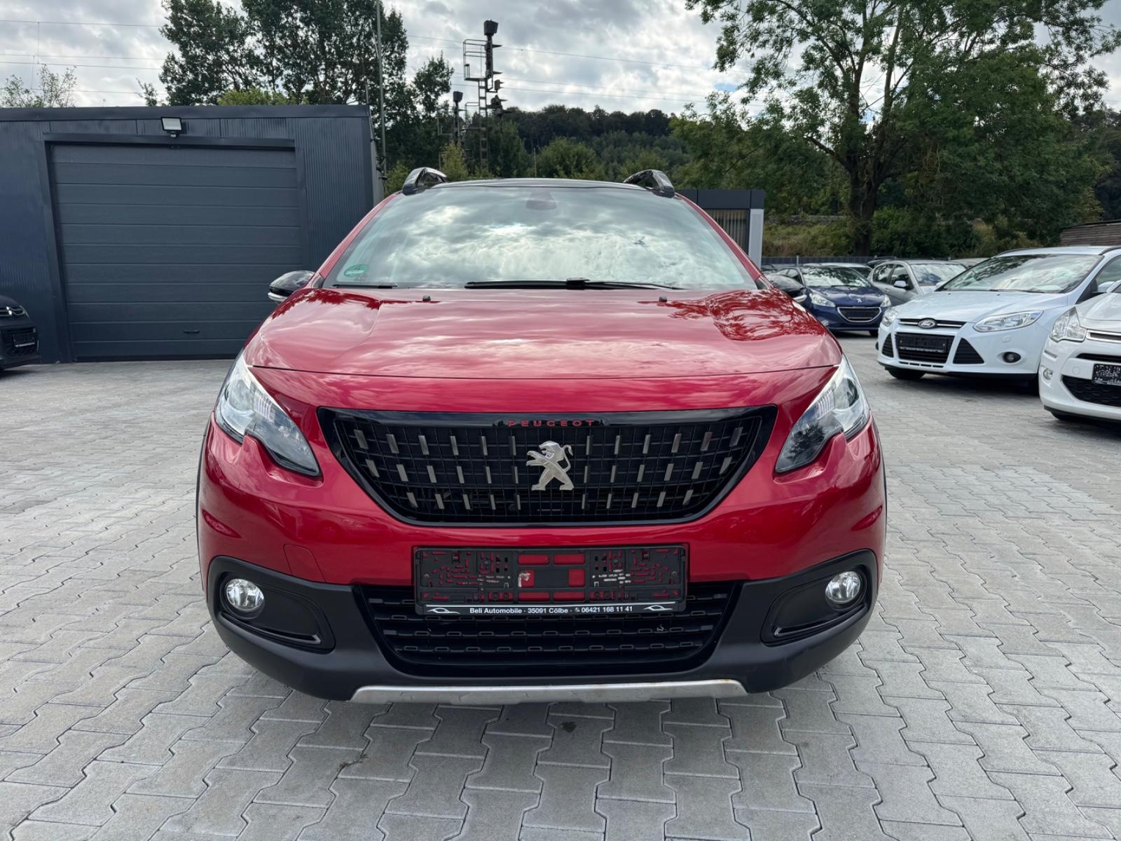 Peugeot 2008 GT-Line 1,2 96 kW /Navi / Panorama-Dach/LED