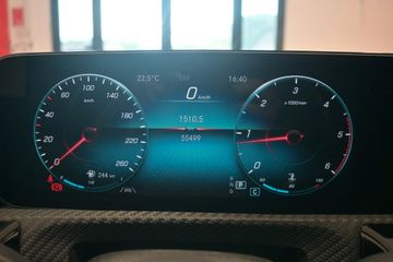 Mercedes CLA 180 Shooting Brake - 7