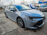 Toyota Corolla 2,0 Hybrid Team Deutsch Touring Spor... - Toyota Corolla von privat